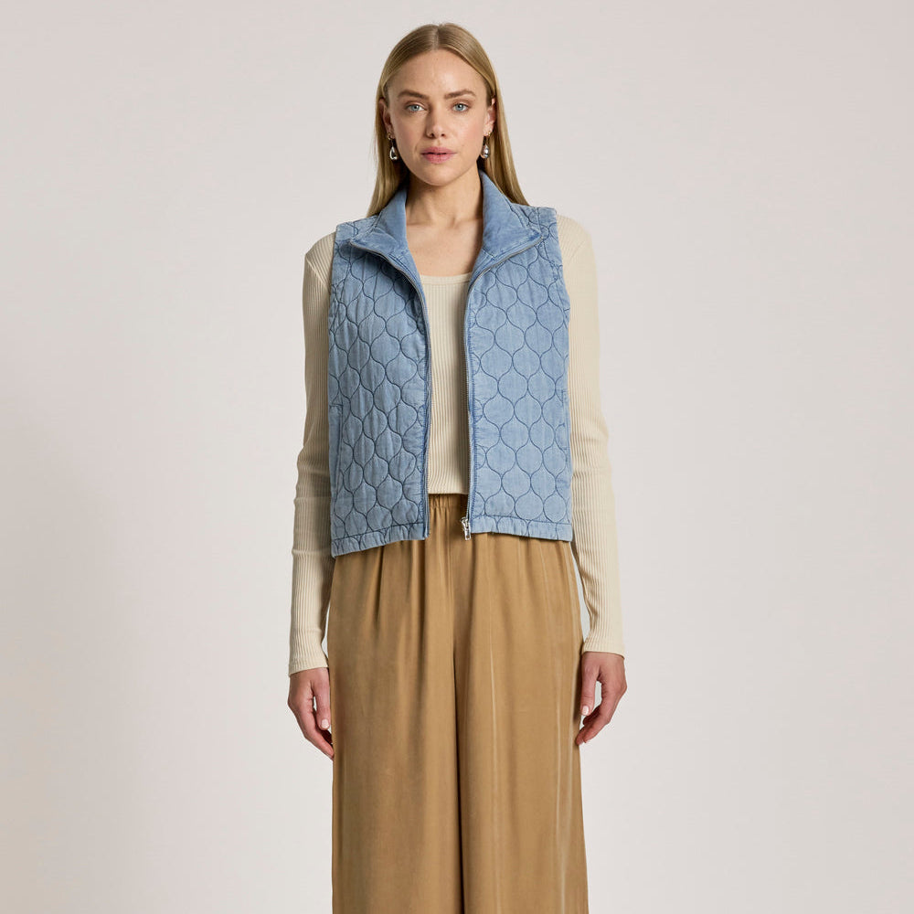 Sansi Quilted Crop Vest - Lake Denim