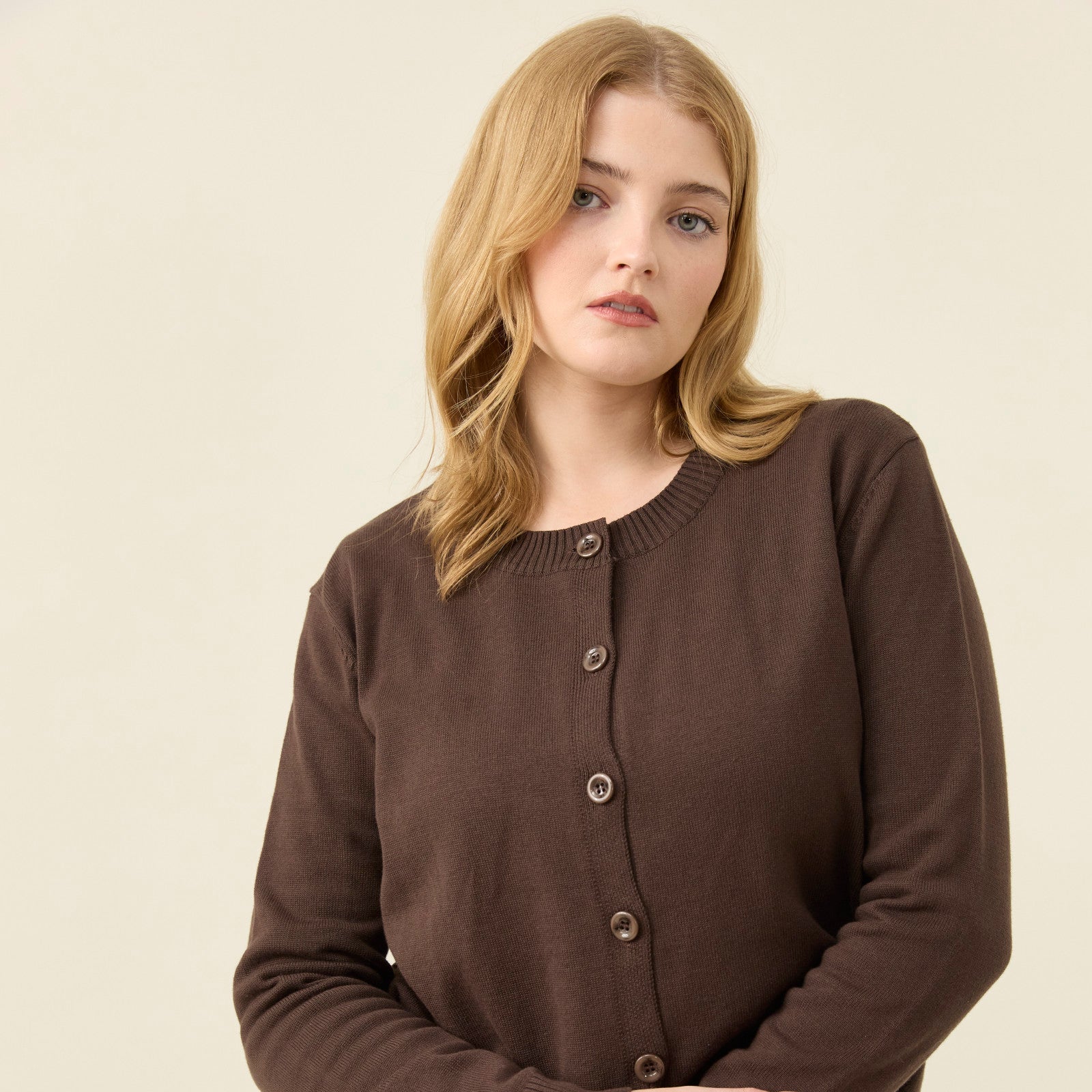 Darby Cardigan - Chocolate