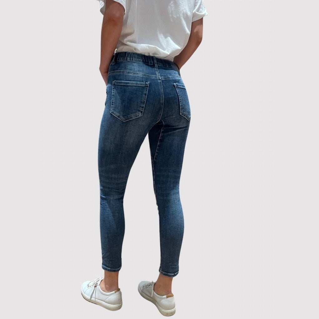 Italian Star Emma Dark Wash