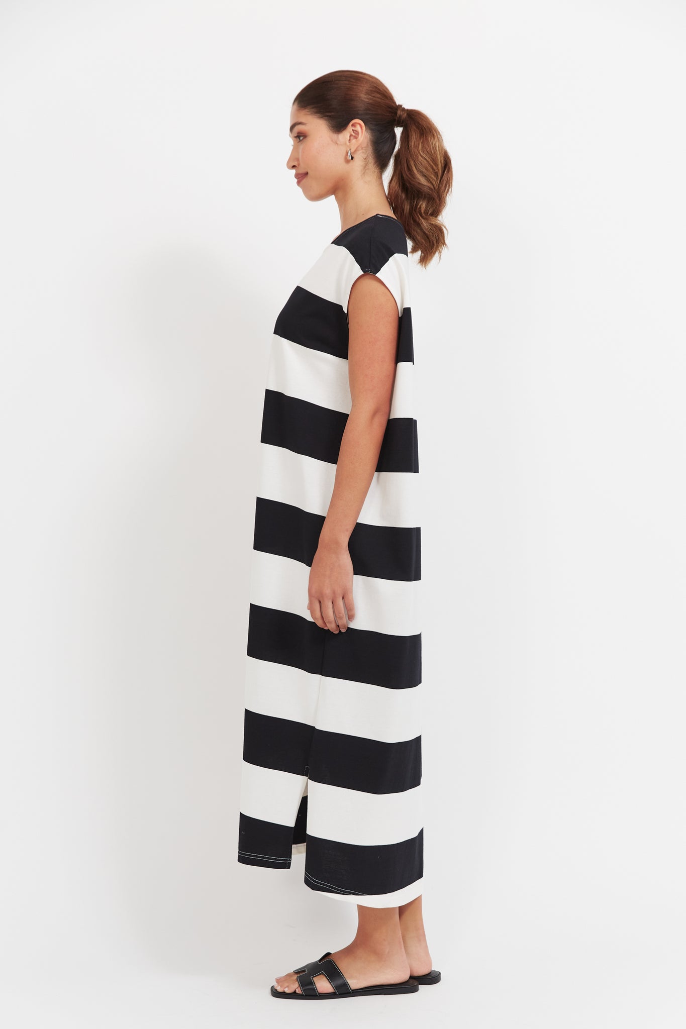 Jardin Stripe T-Shirt Dress Black - Haven