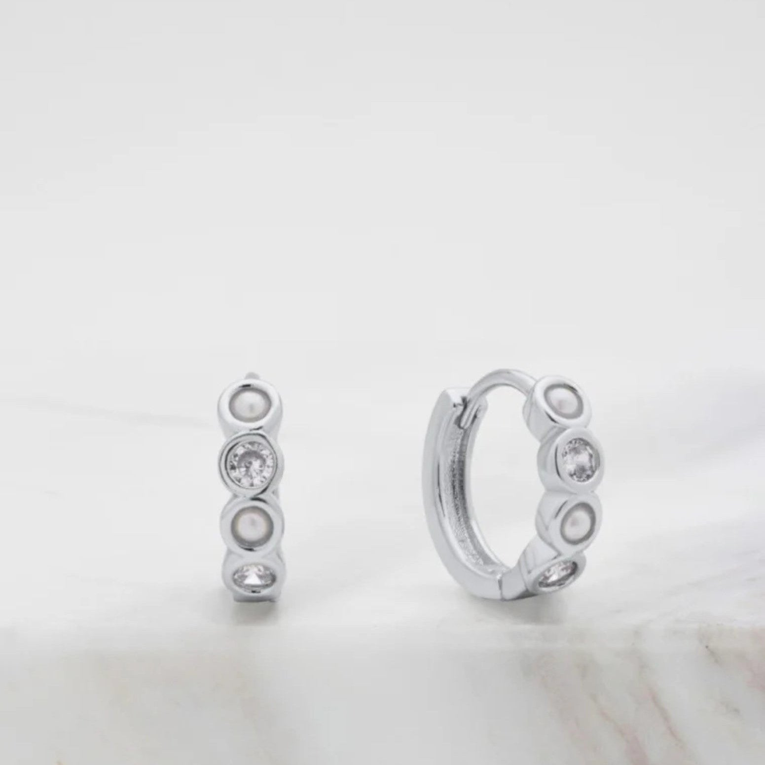 Elly Huggie - Silver