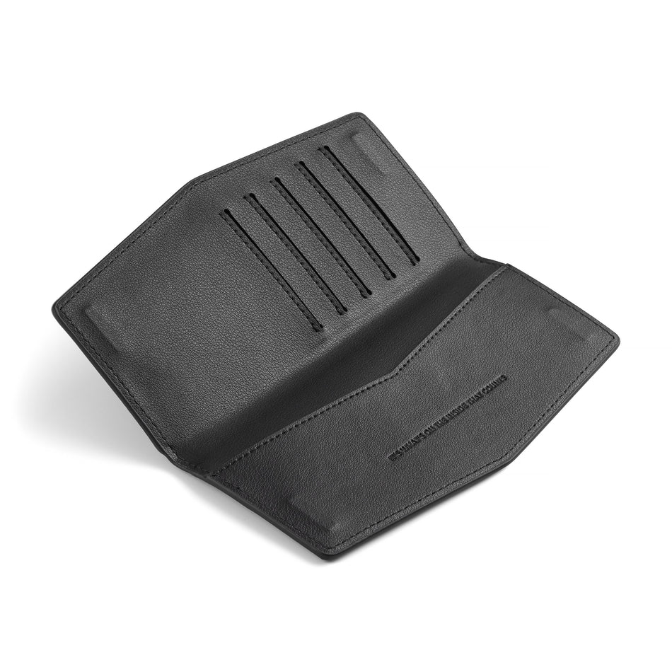 The Swallet - Black / FOX AND LEO