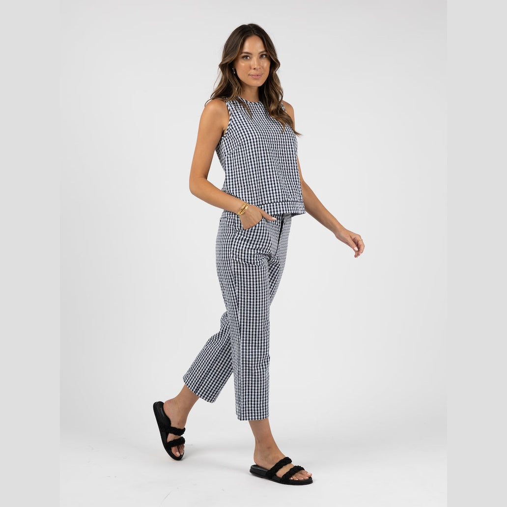 ANA Bottoms / Humidity Lifestyle