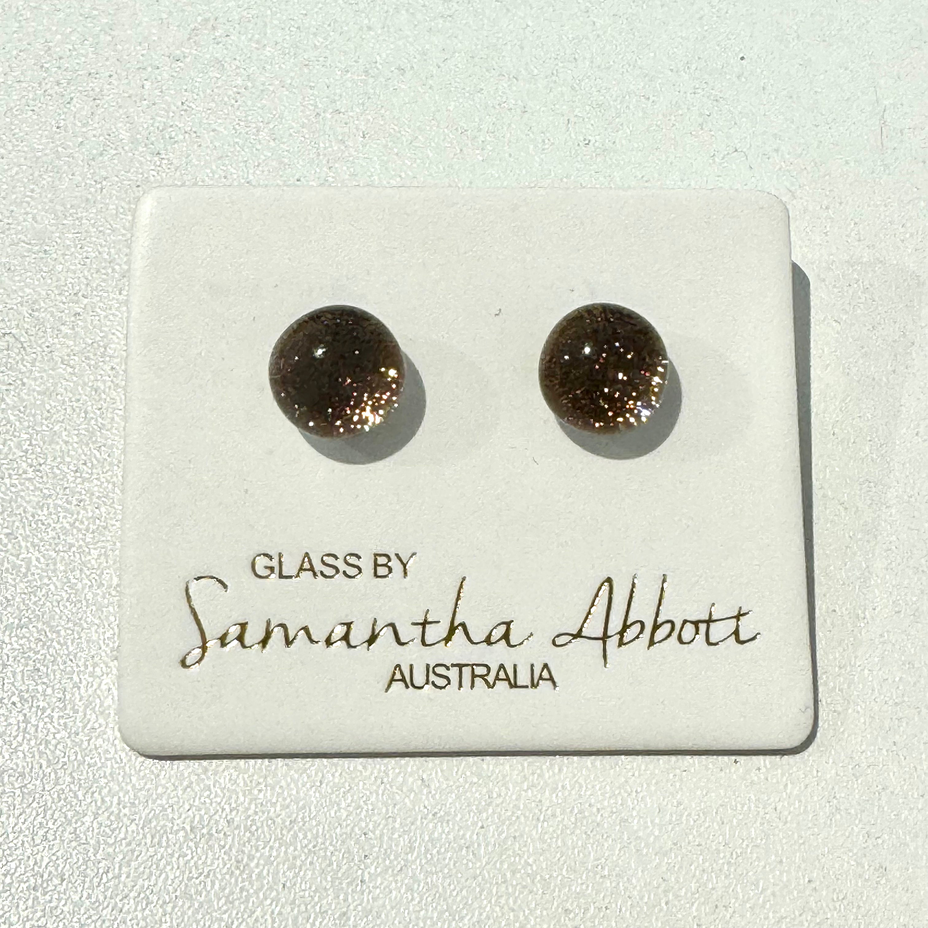 GLASS BY SAMANTHA ABBOTT