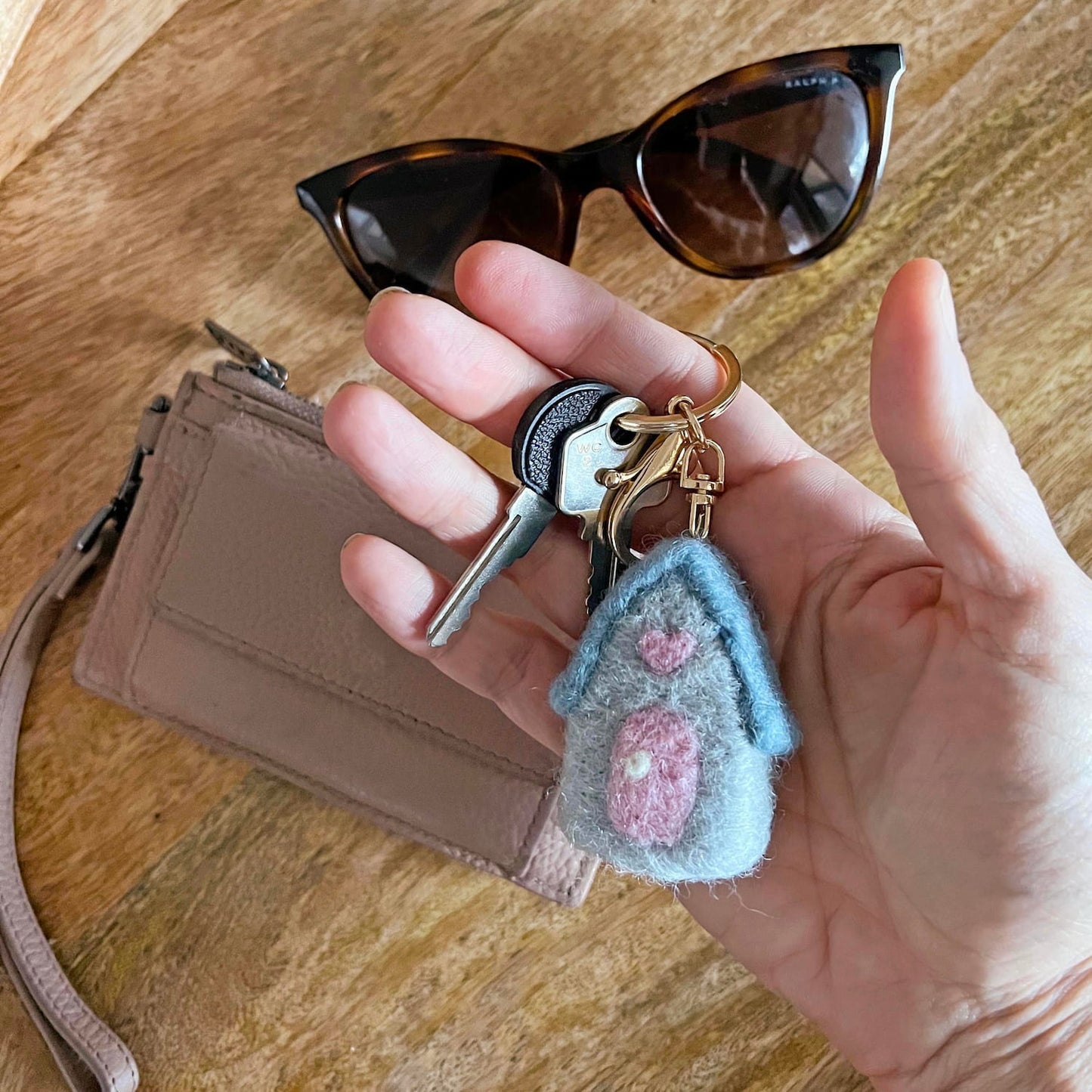 Felt House Keychain - Blue