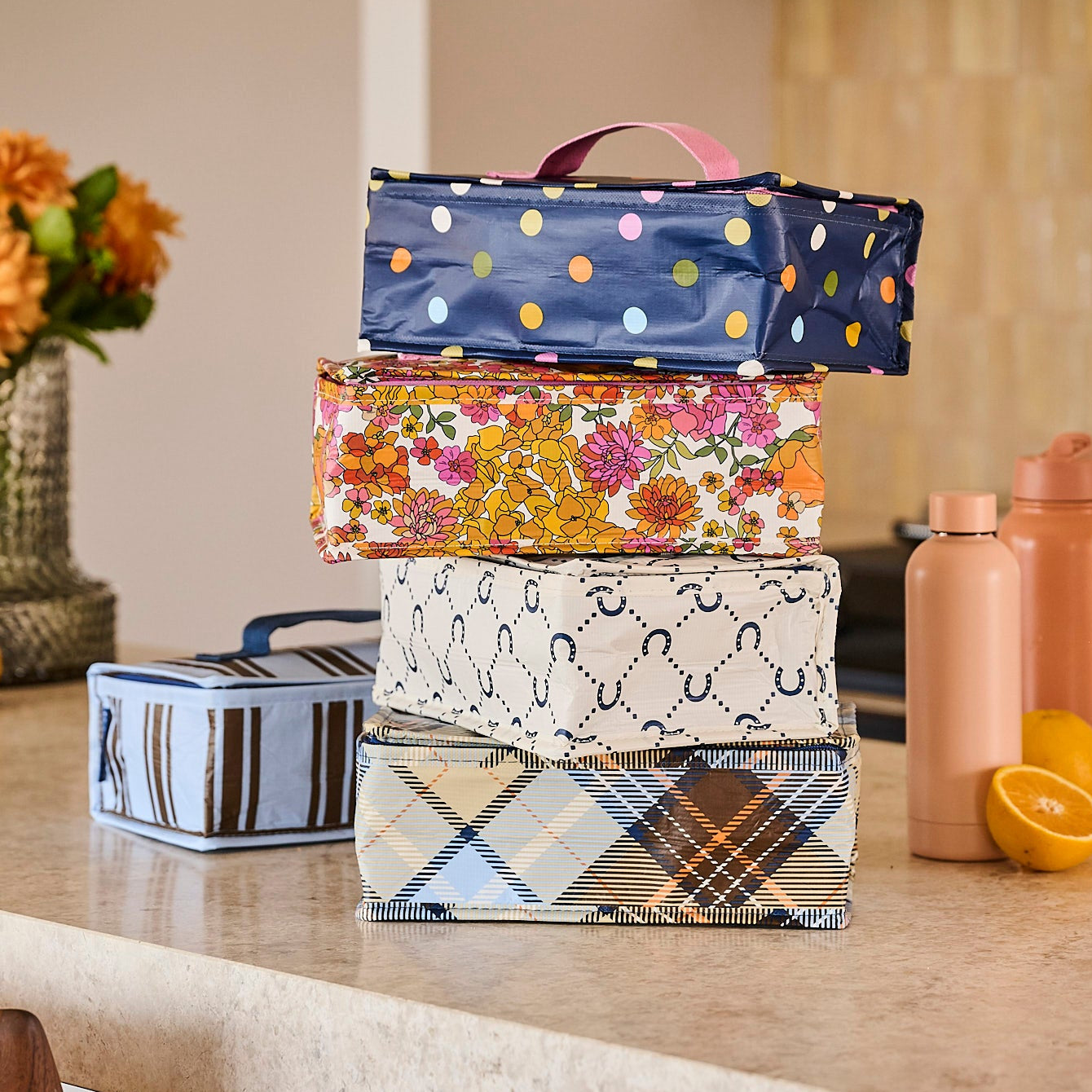 Project 10 Takeaway Bag - Hydrangea