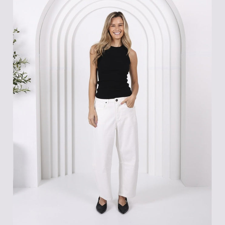 Toni Barrel Jeans - White
