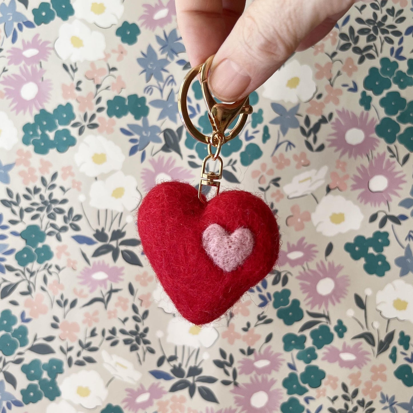 Felt heart Keychain - Red