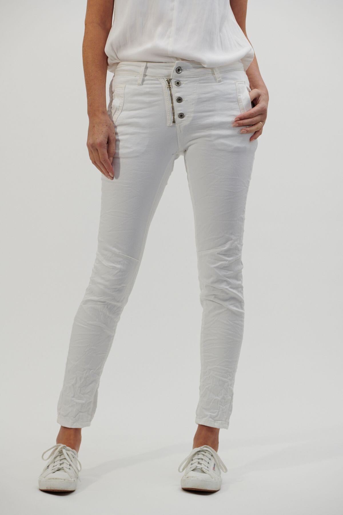 Italian Star Button Jean white