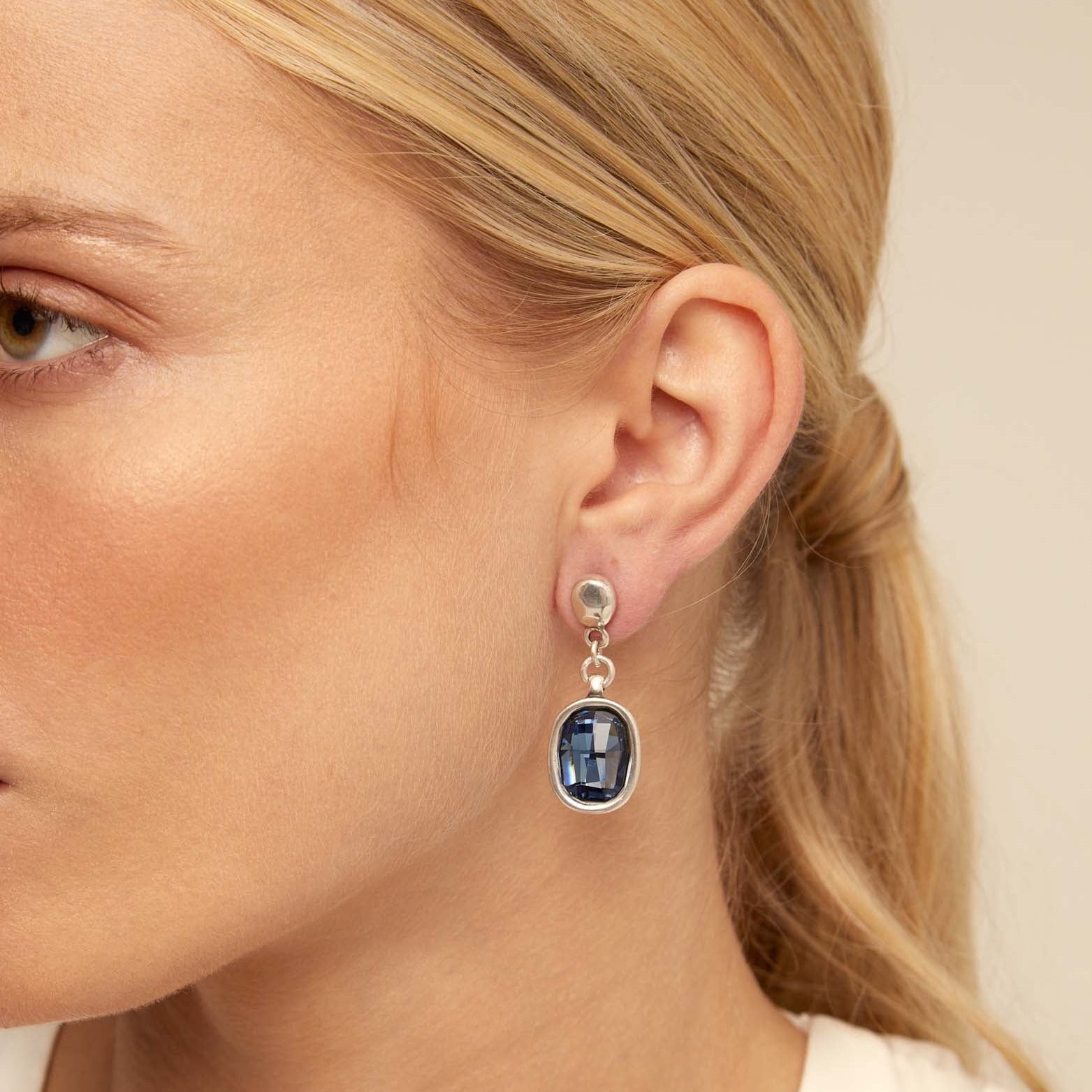 UNOde50, LIGHT IT UP EARRINGS