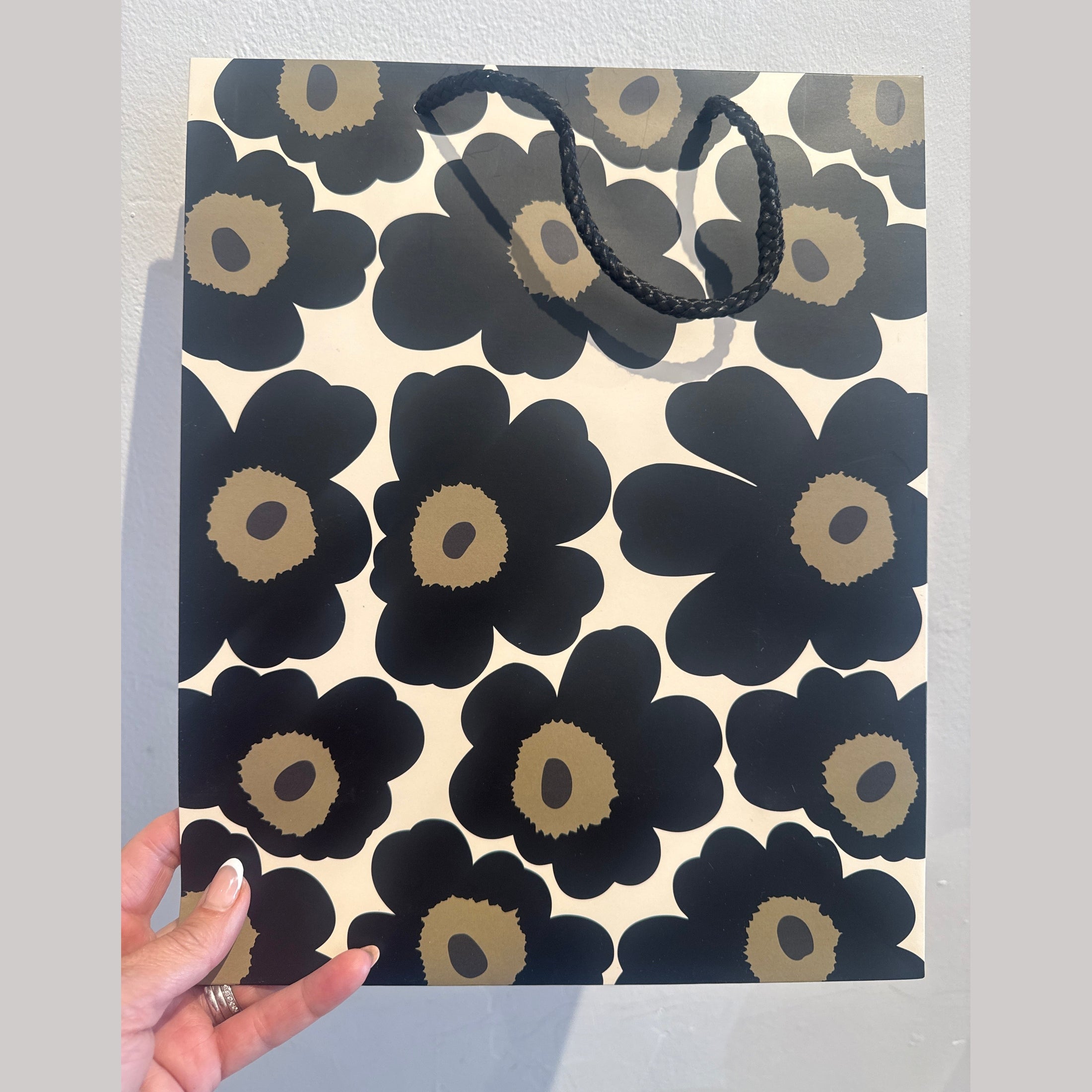 (Medium Poppy Bag 26x32H