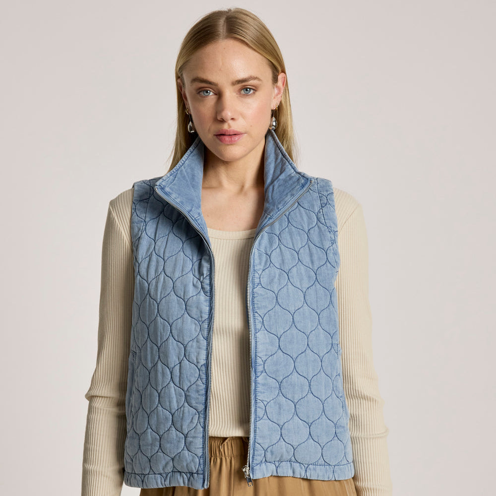 Sansi Quilted Crop Vest - Lake Denim