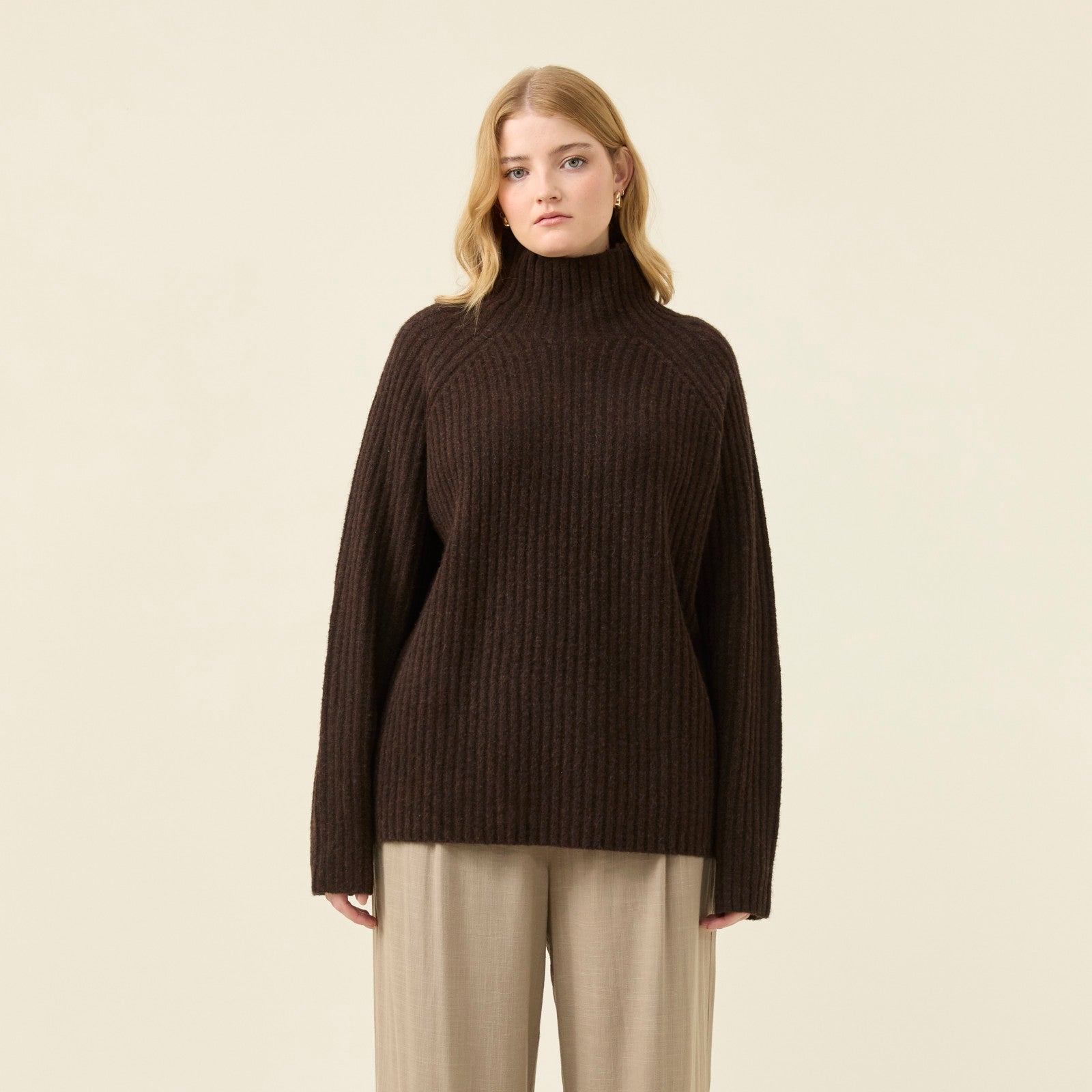 Miru Jumper - Chocolate