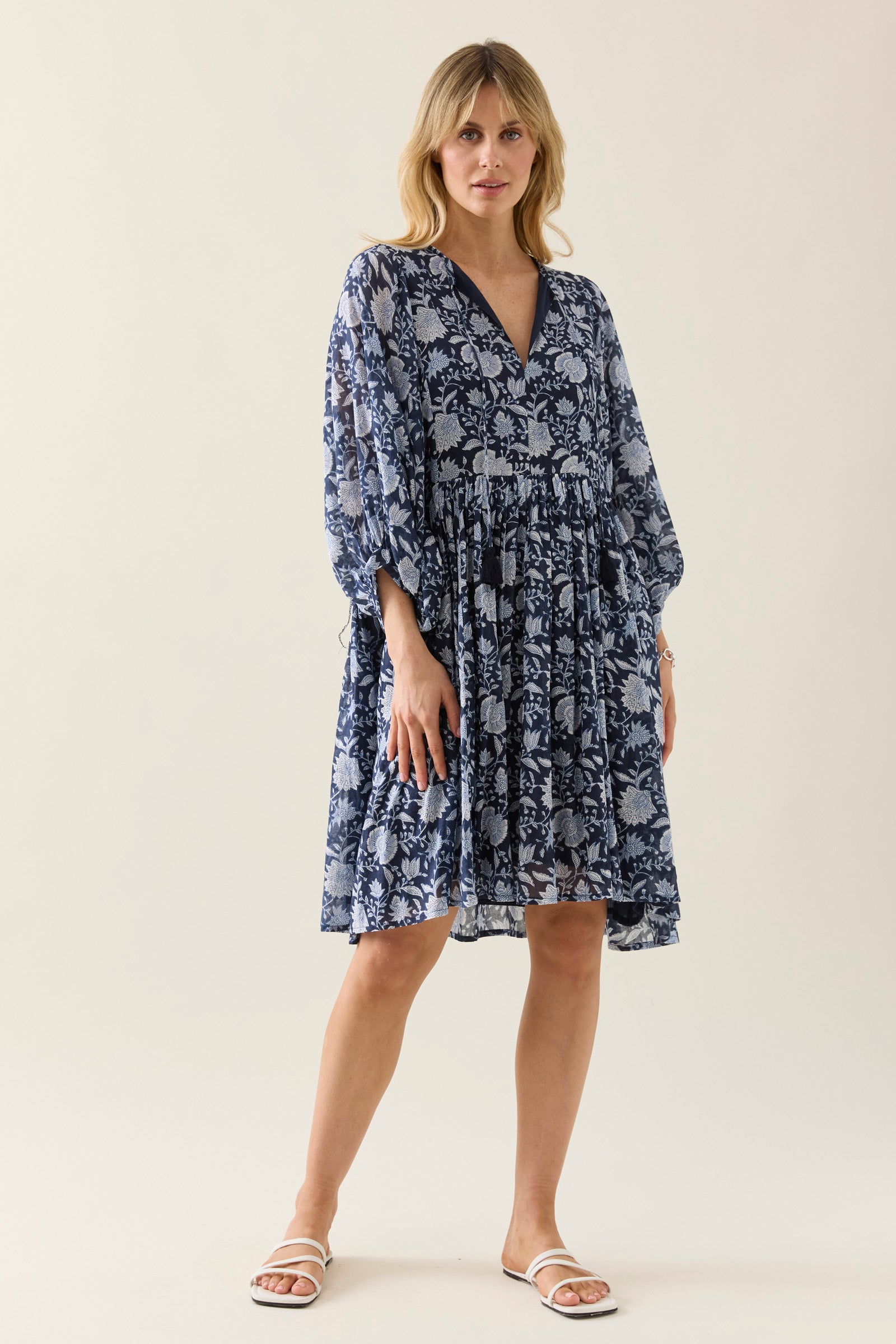 Wilma Dress Navy - Isle Of Mine