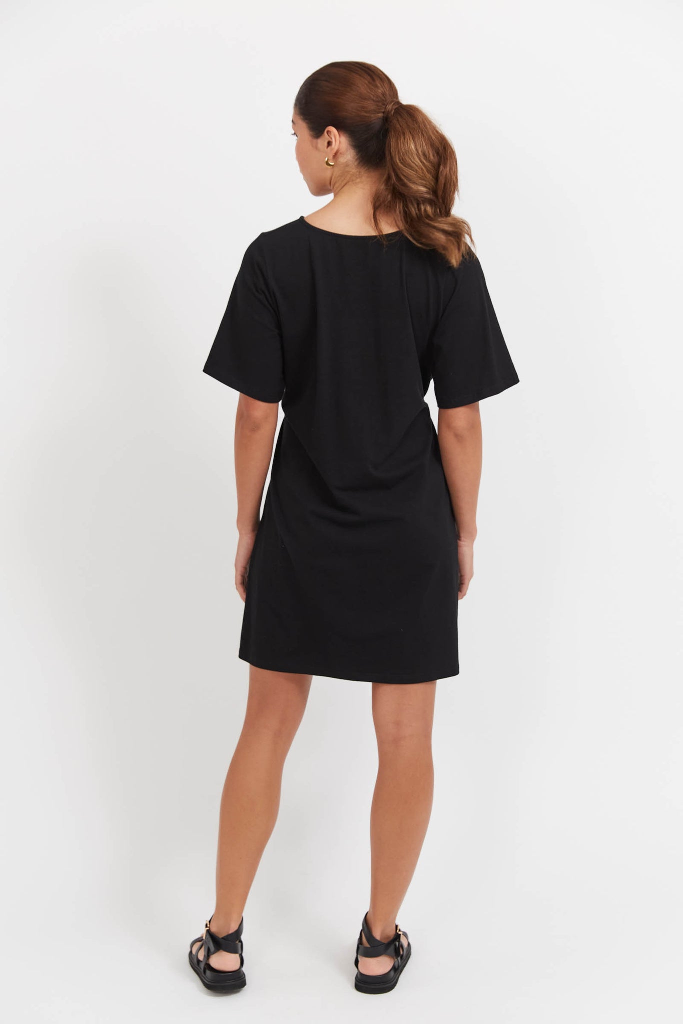 Jardin T-Shirt Dress Black - Haven
