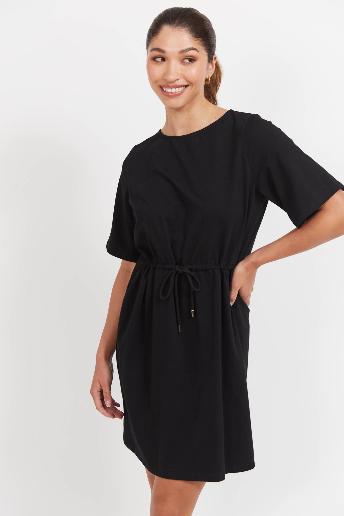 Jardin T-Shirt Dress Black - Haven