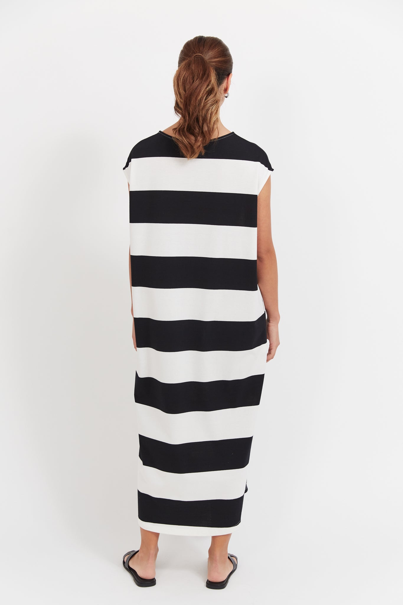 Jardin Stripe T-Shirt Dress Black - Haven