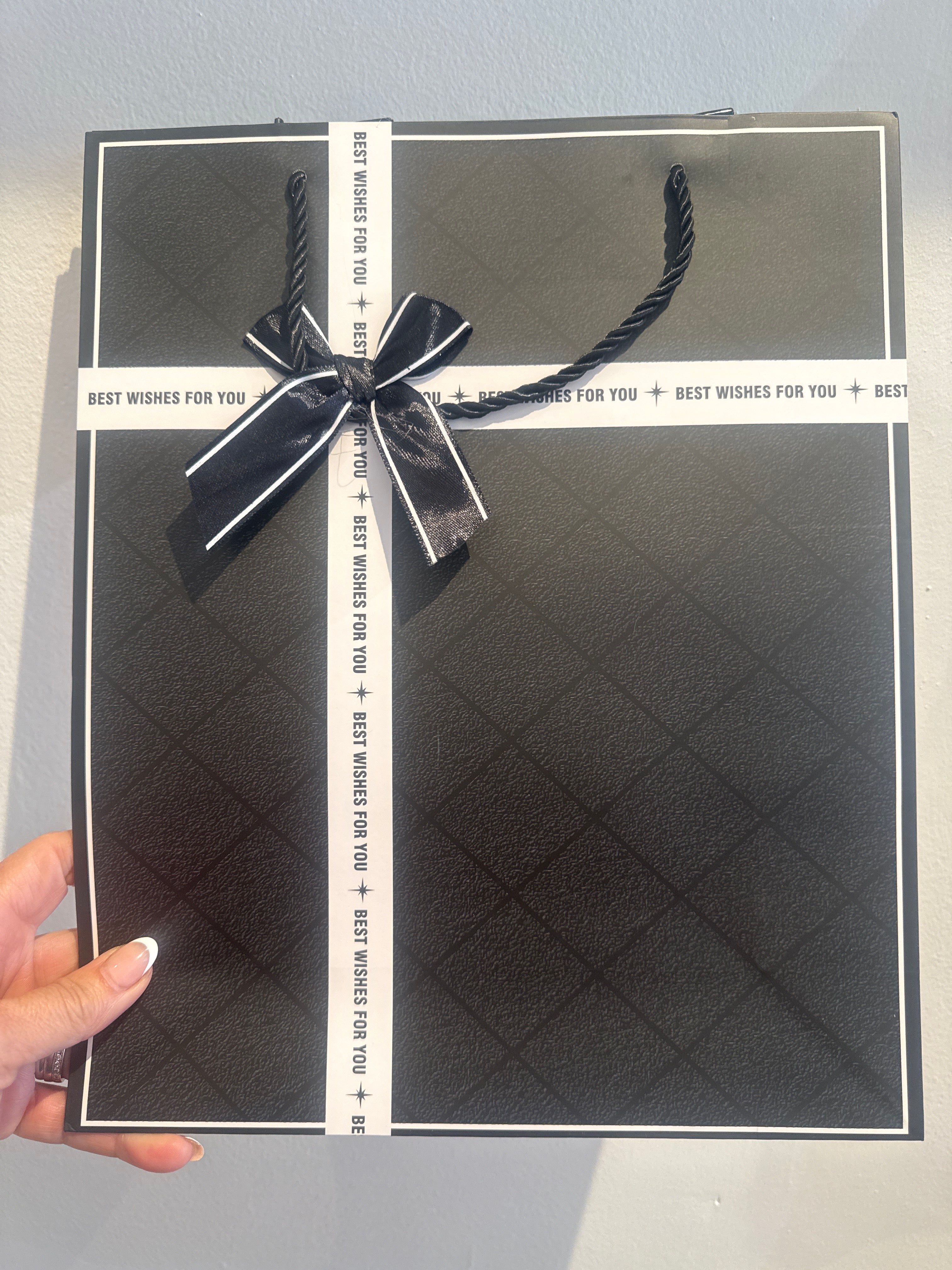 Medium Poppy Bag 26x32H