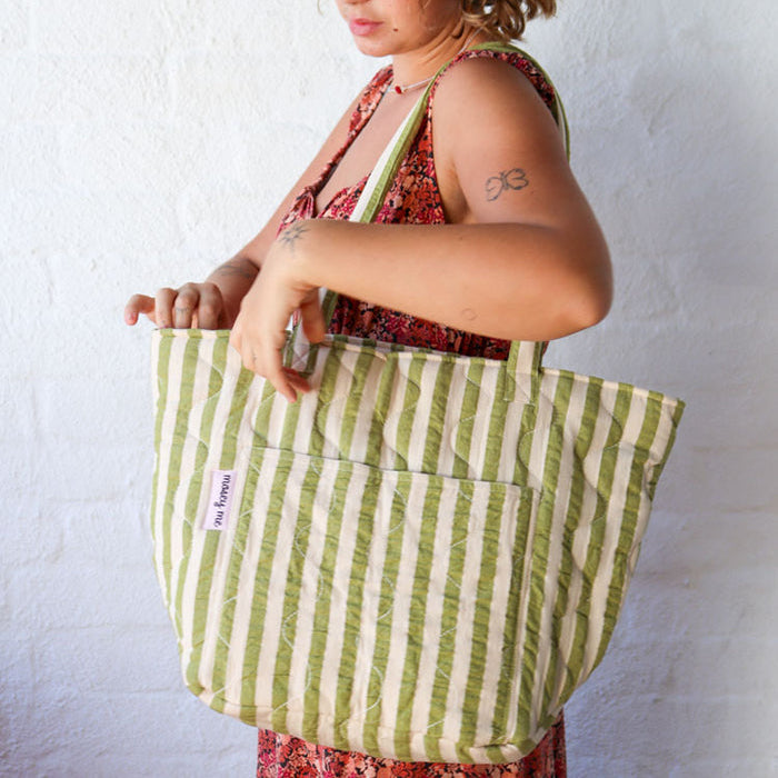 Pistachio Seersucker Quilted Bag