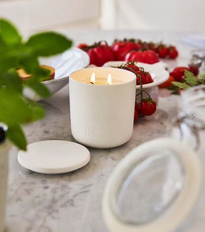 CIRCA Mango & Papaya Soy Candle - 300g