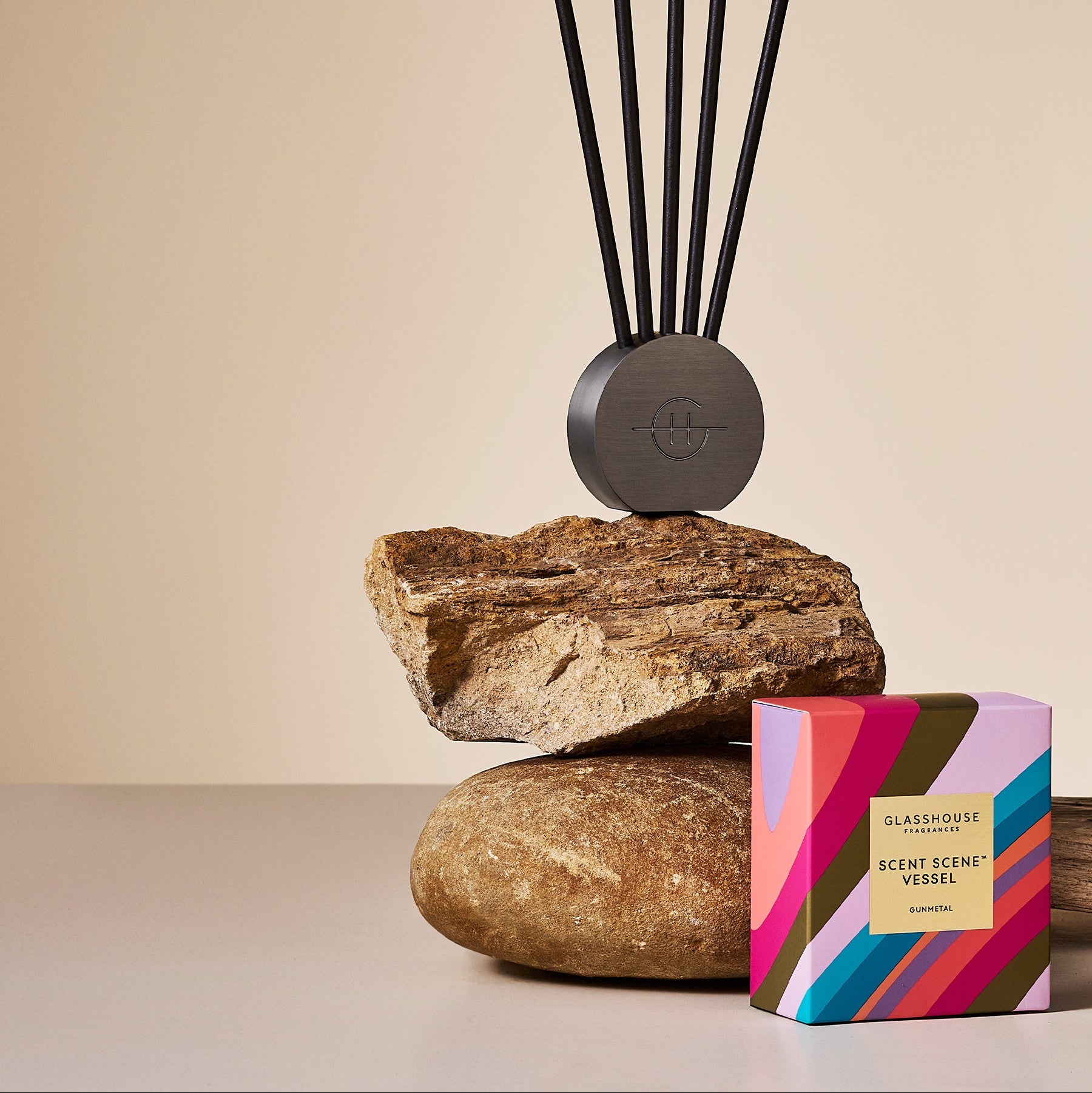 Scent Scene™ Stand - Gunmetal Vessel