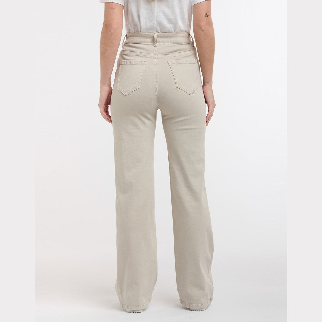 Italian Star  shirley Jean Beige