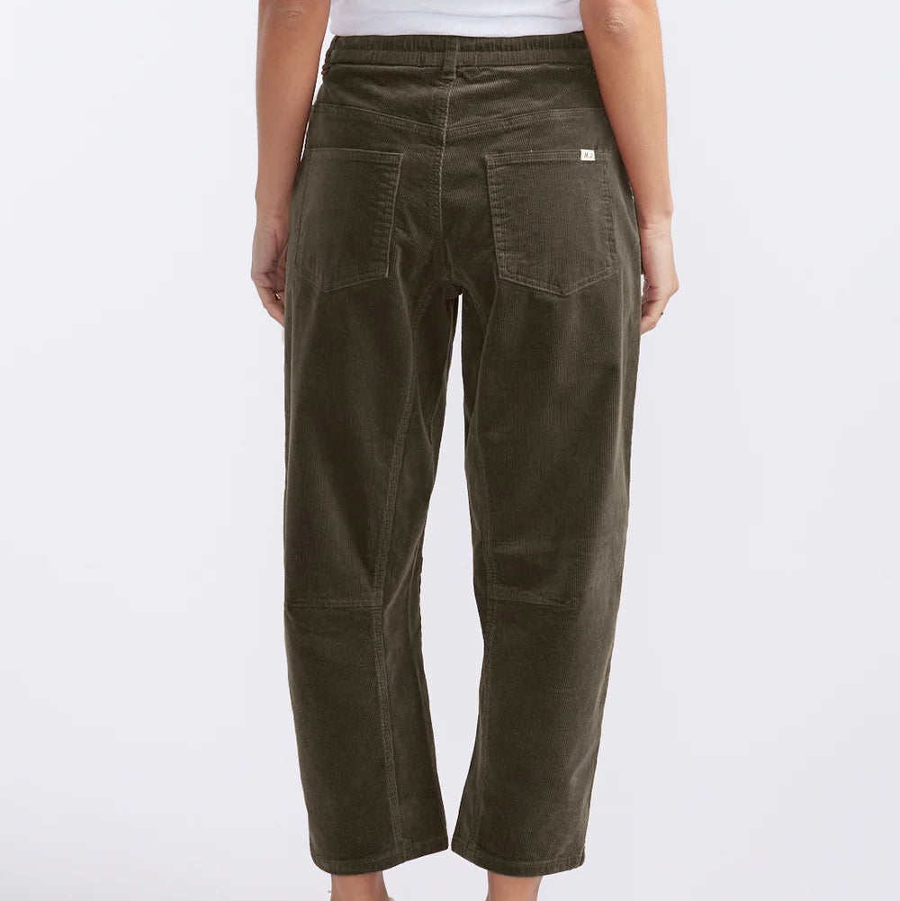 Leo Barrel Jeans - Forest Moss