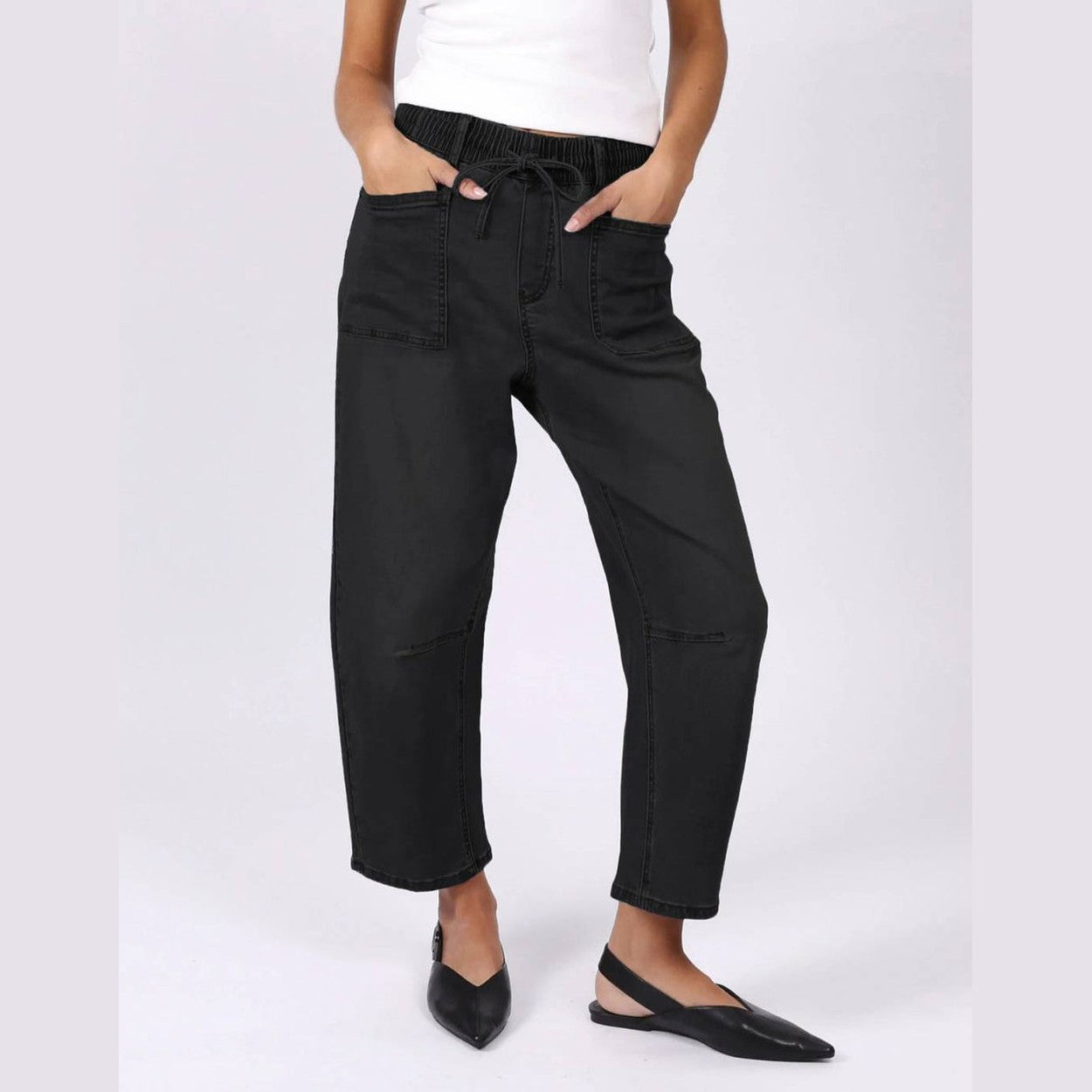 Leo Barrel Jeans -Black