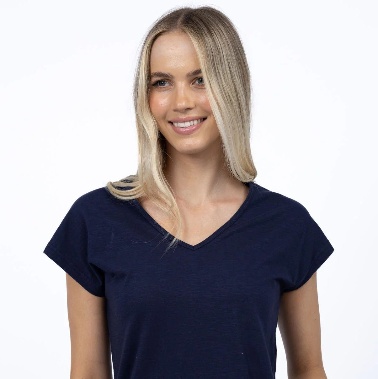 Bene V Neck Tee - Navy